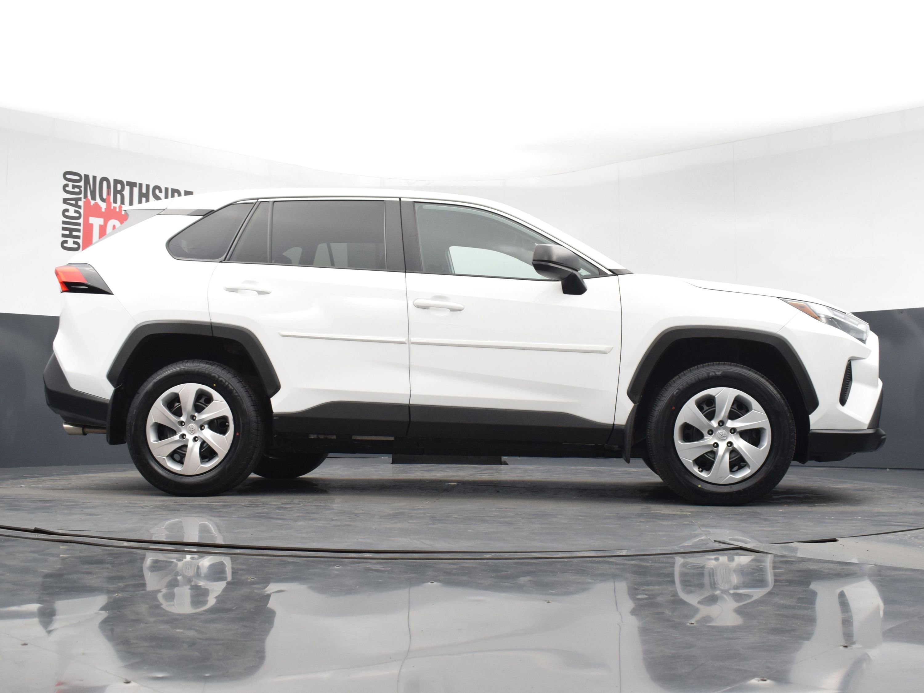 Used 2023 Toyota RAV4 LE image 27