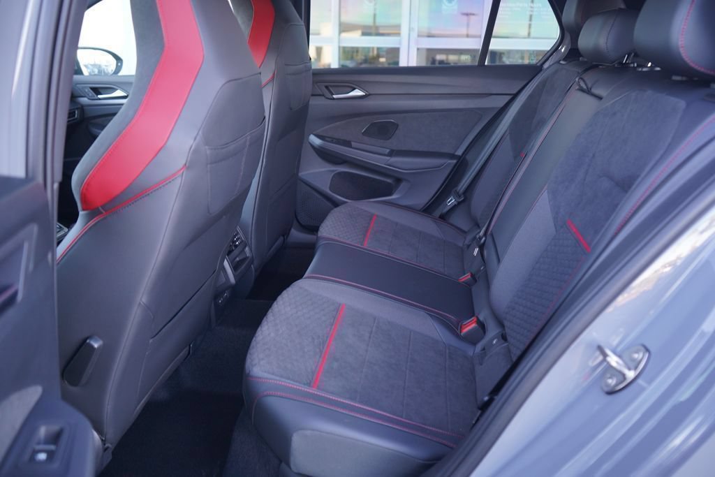 New 2026 Volkswagen GTI SE FWD image 7