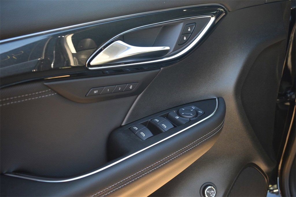 New 2025 Buick Envision Preferred image 14