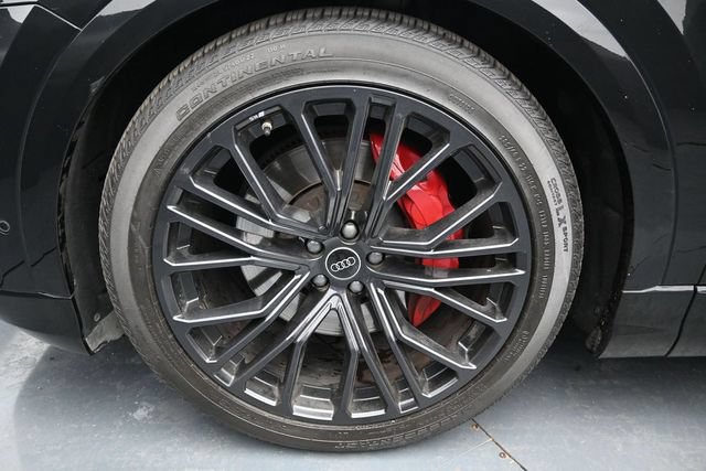Used 2024 Audi SQ8 Prestige w/ Prestige Package AWD/4WD image 11