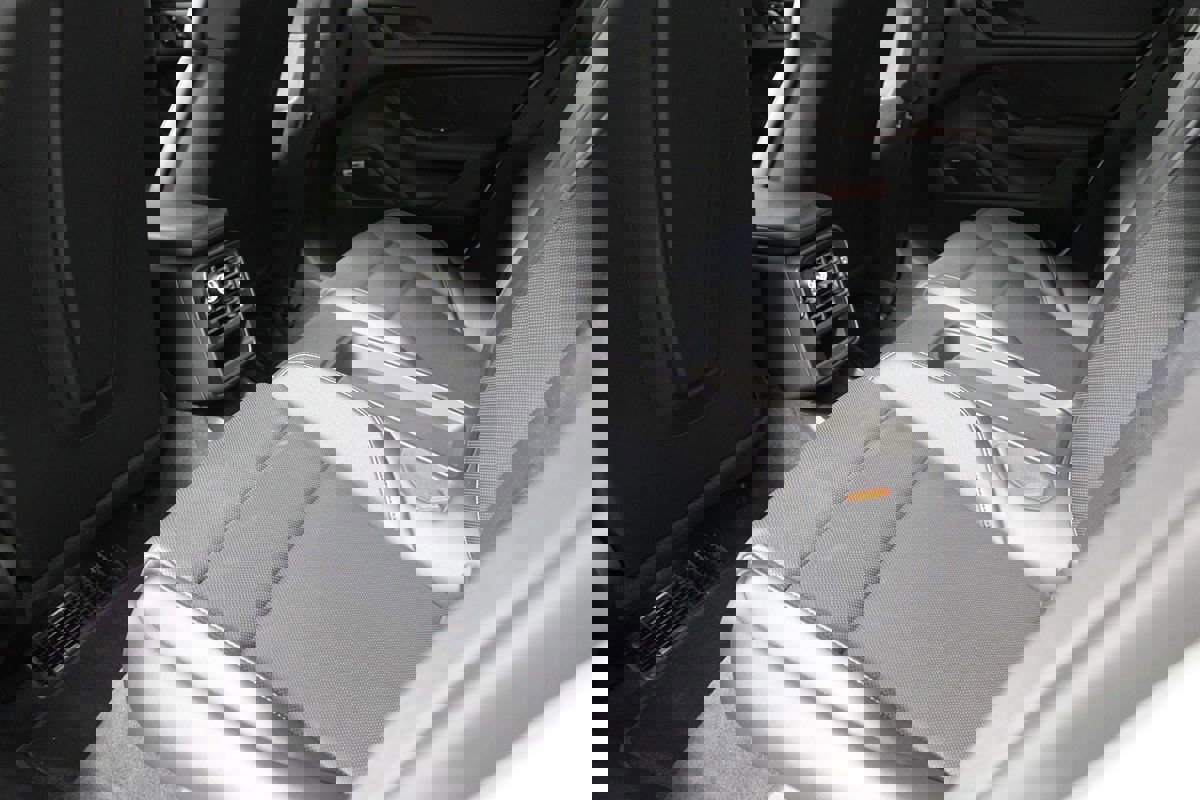 Used 2020 Porsche Taycan 4S image 41