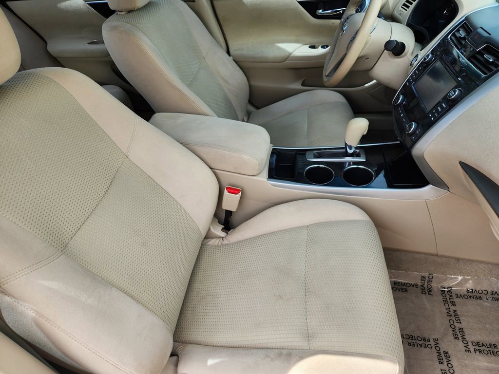 Used 2014 Nissan Altima 2.5 SV w/ Convenience Package image 5