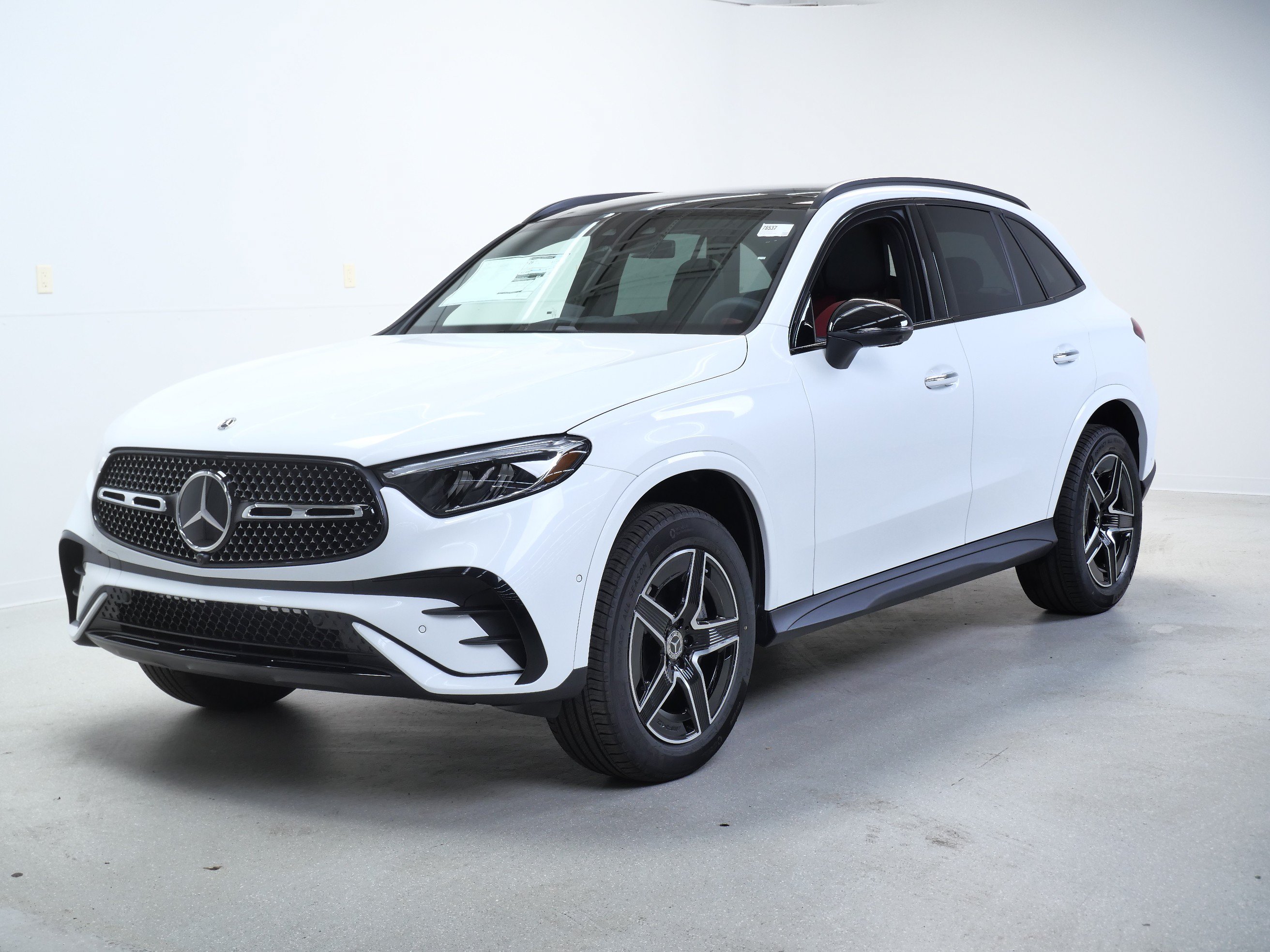 New 2026 Mercedes-Benz GLC 300 4MATIC image 4