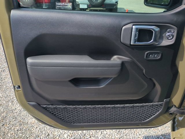 New 2026 Jeep Gladiator Sport AWD/4WD image 12