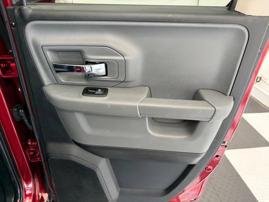 Used 2014 RAM 1500 Outdoorsman AWD/4WD image 25