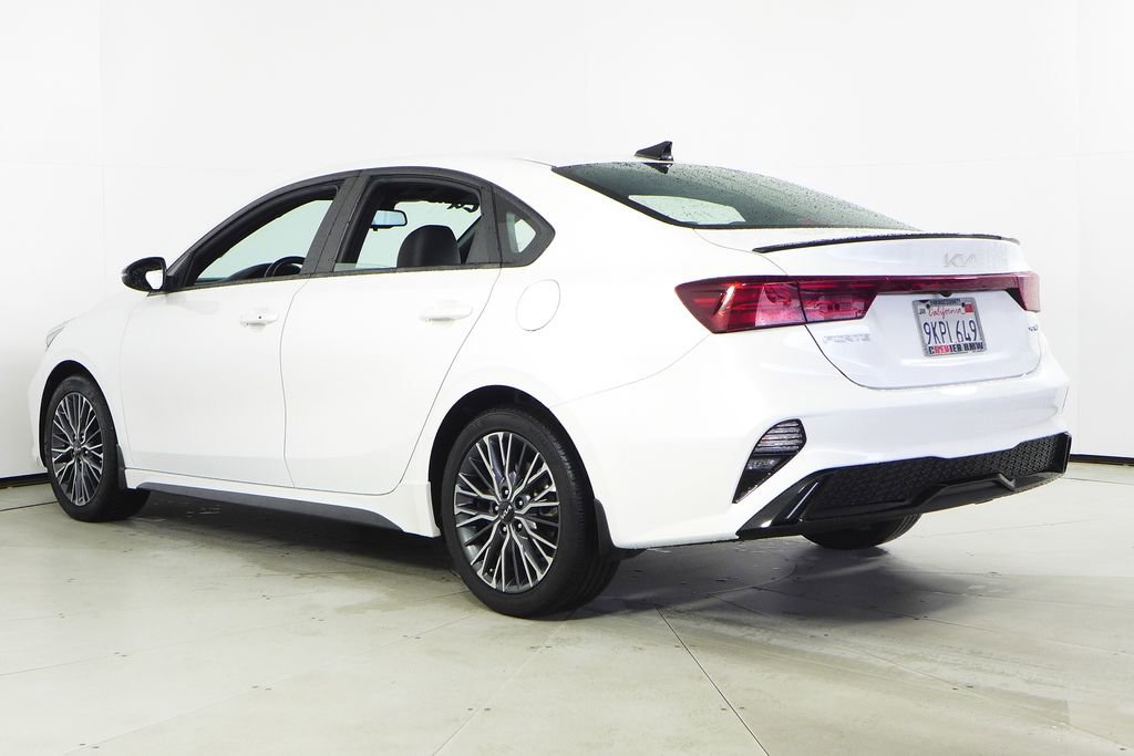 Used 2024 Kia Forte GT-Line image 9