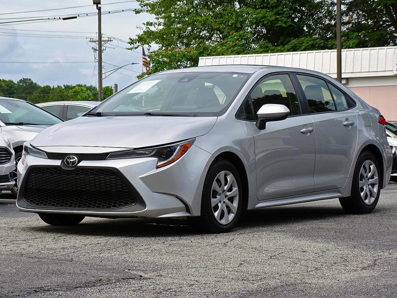 Used 2021 Toyota Corolla LE FWD image 5