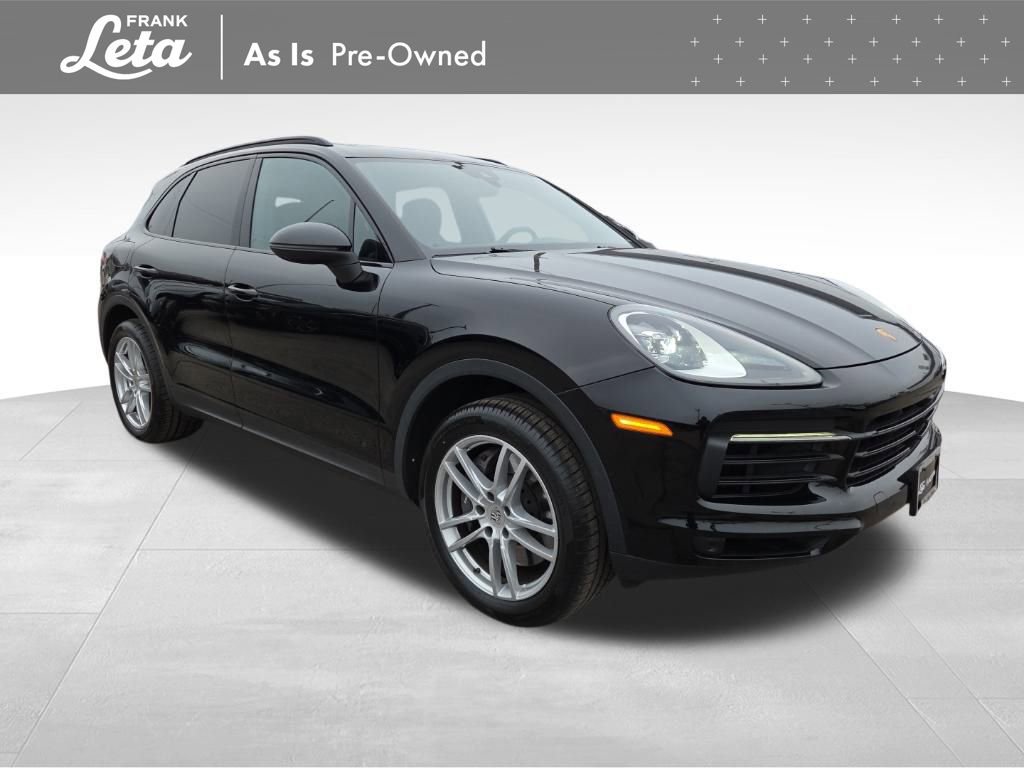 Used 2022 Porsche Cayenne w/ Premium Package image 15