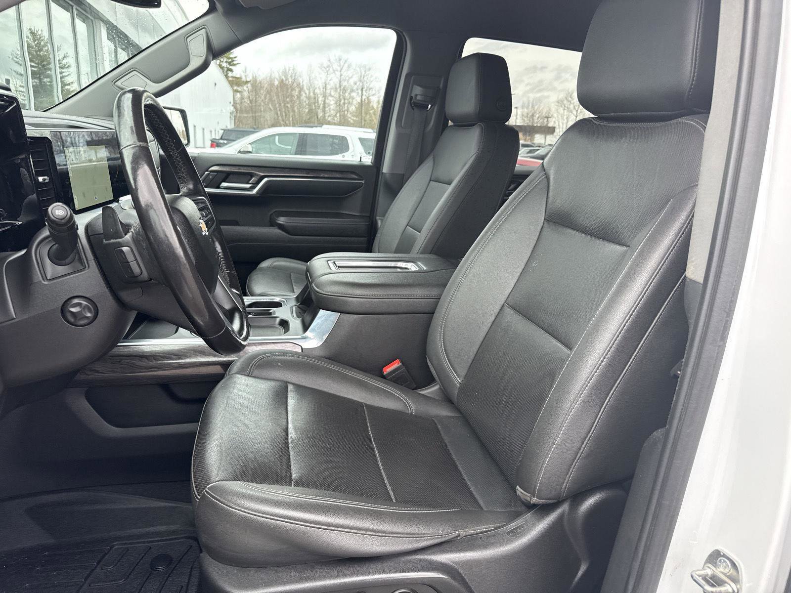 Used 2022 Chevrolet Silverado 1500 LTZ w/ Max Trailering Package image 14