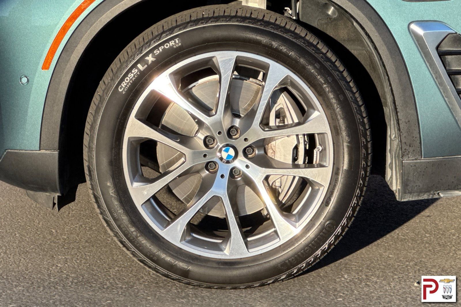 Used 2026 BMW X5 xDrive50e image 35