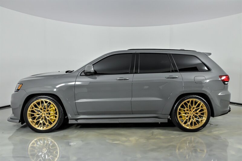 Used 2021 Jeep Grand Cherokee Trackhawk w/ Trailer Tow Group IV AWD/4WD image 7