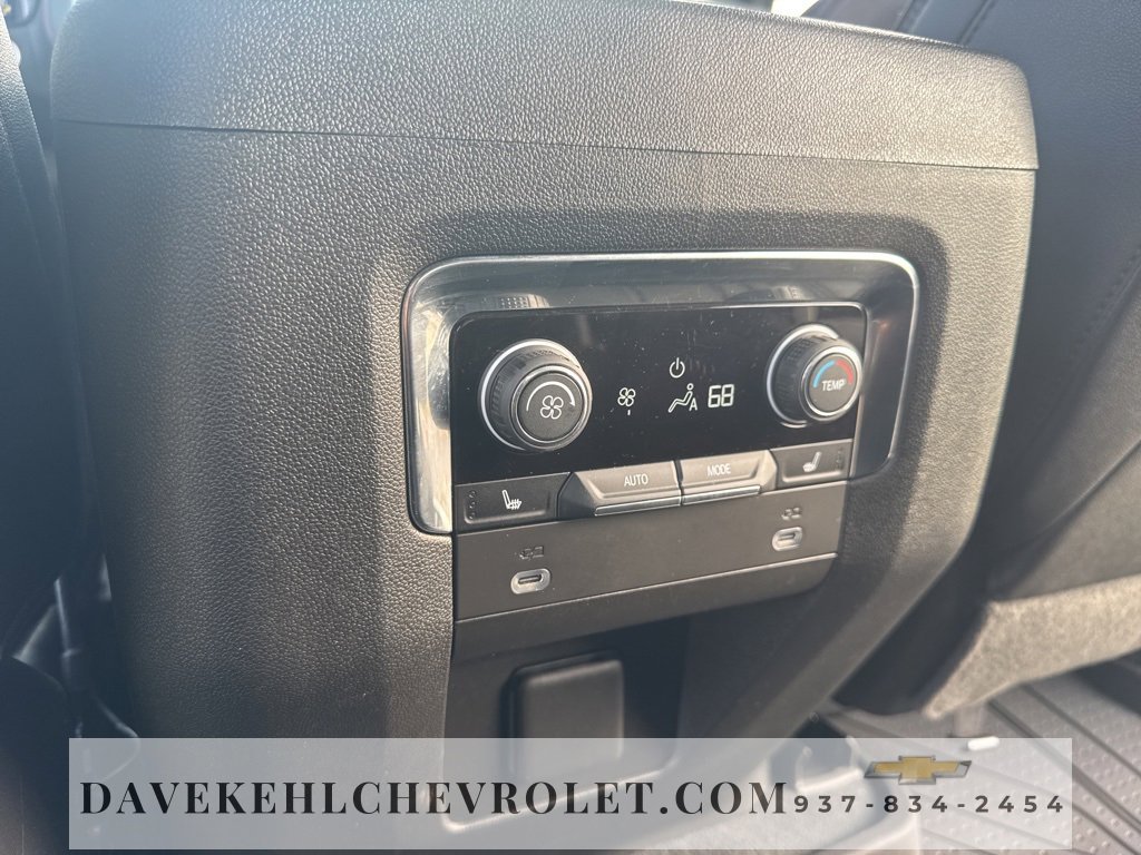 Used 2022 Chevrolet Tahoe RST w/ Luxury Package image 36