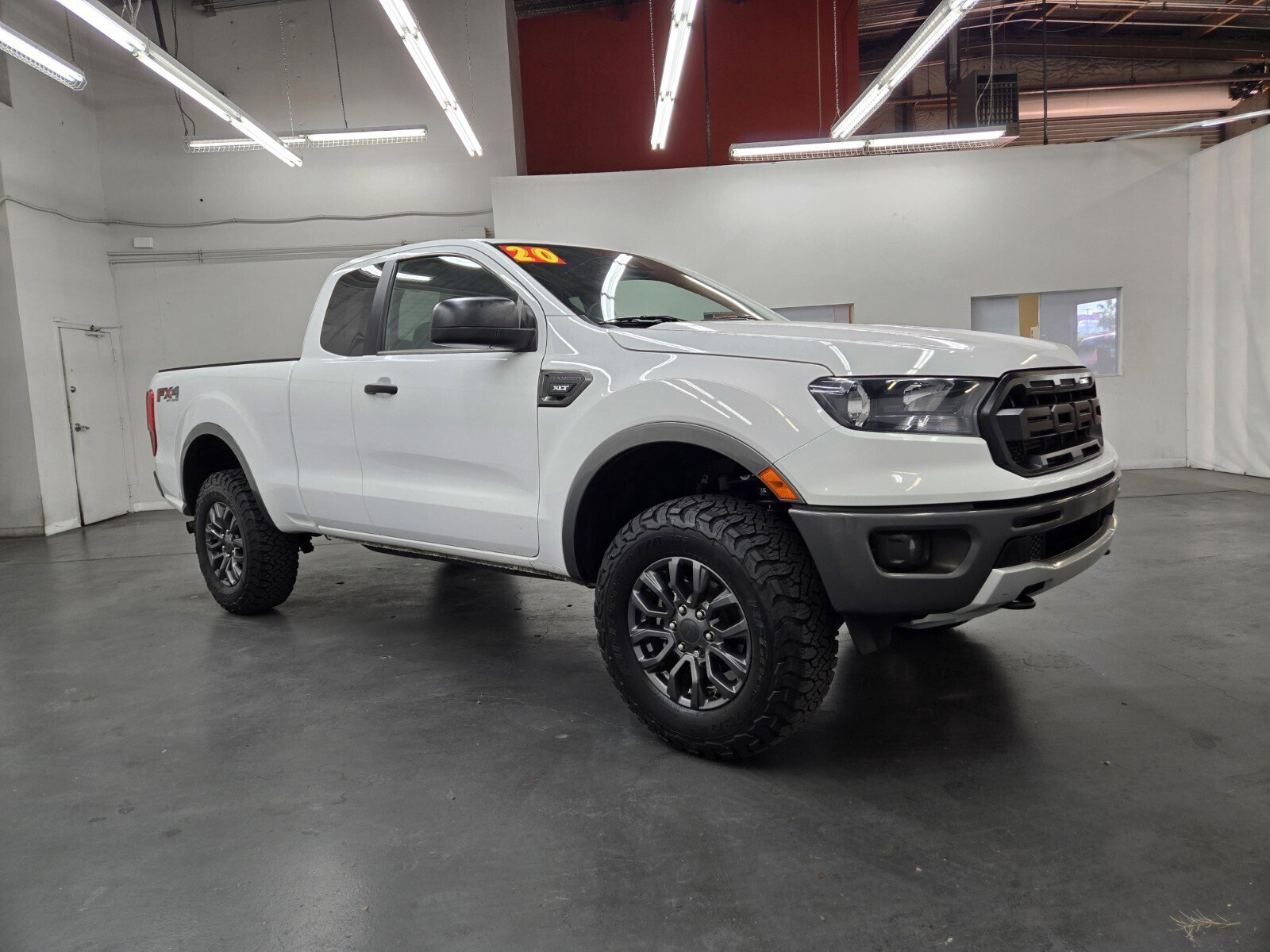 Used 2020 Ford Ranger XLT w/ Equipment Group 301A Mid image 4
