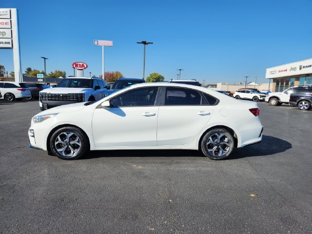 Used 2021 Kia Forte LXS FWD image 4