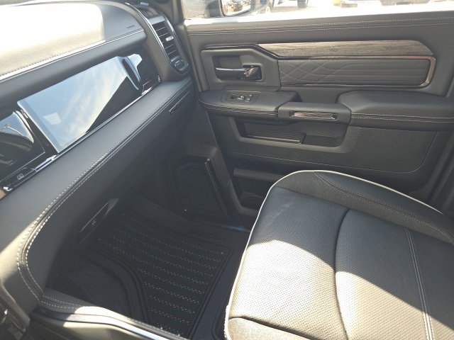 New 2026 RAM 3500 Limited image 27