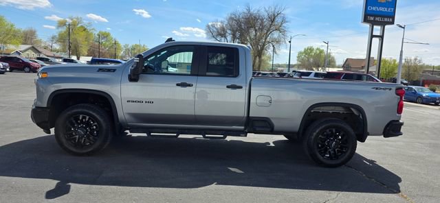 Used 2025 Chevrolet Silverado 2500 Custom w/ Custom Value Package image 4