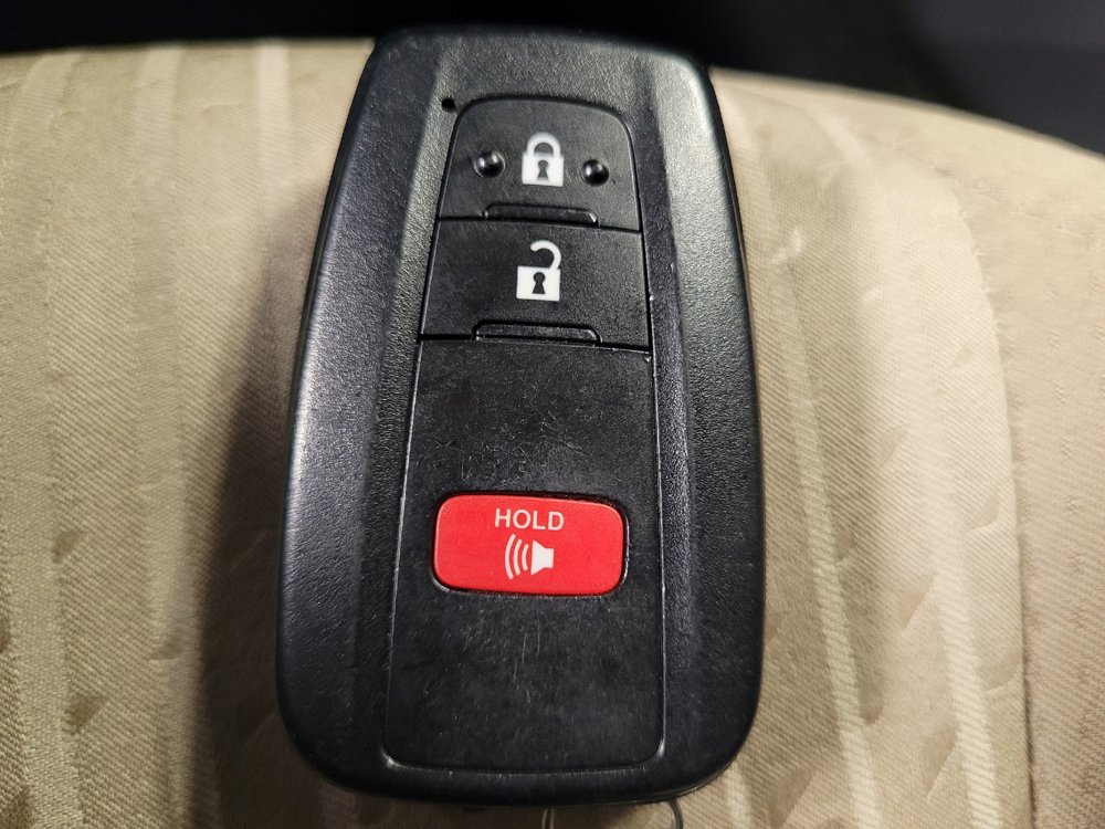 Used 2017 Toyota Prius Two w/ Prius Two Safety Plus Package FWD image 32