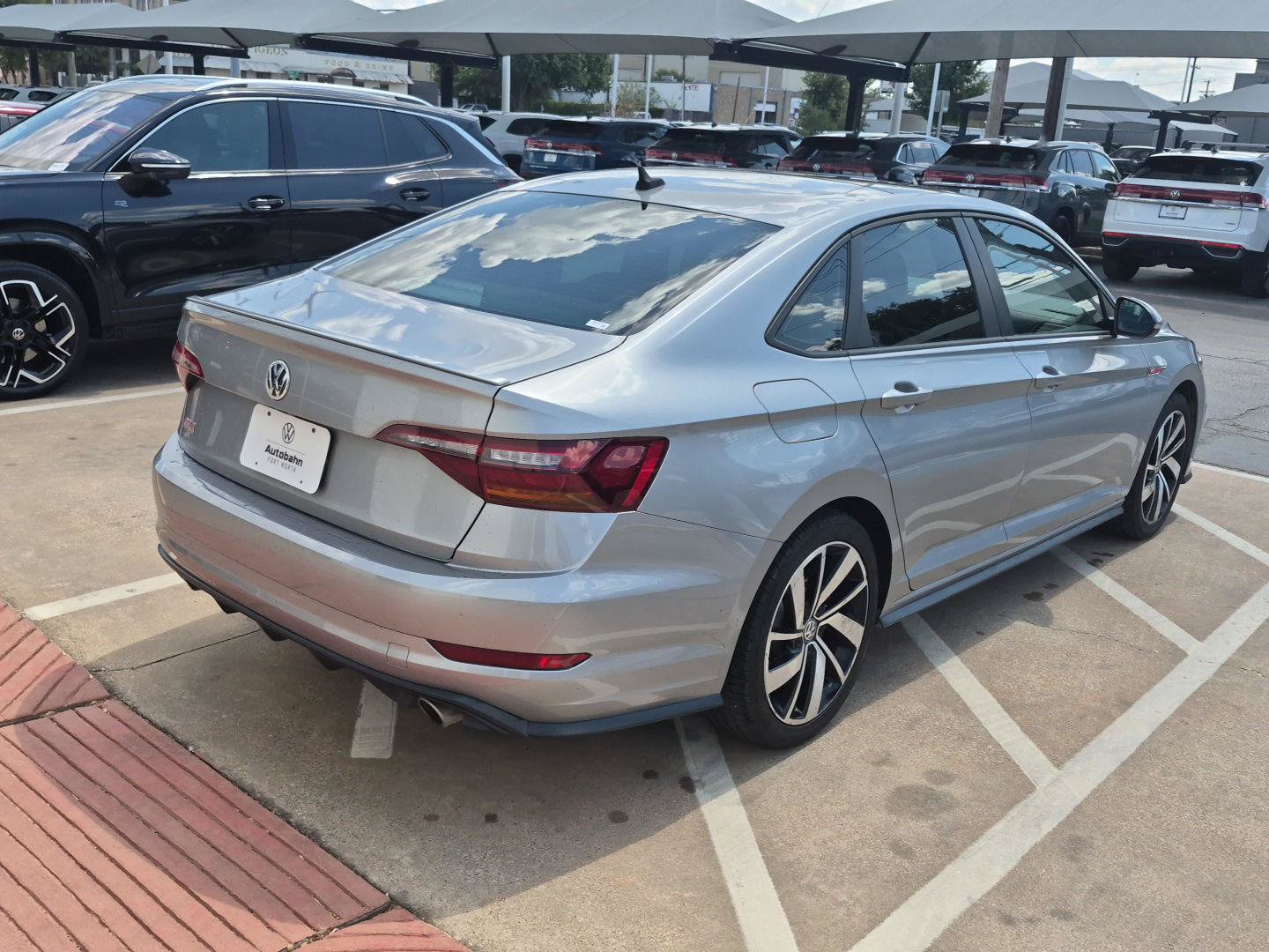 Used 2019 Volkswagen Jetta GLI FWD image 5