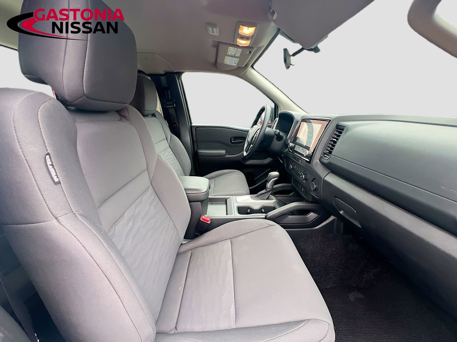 Used 2024 Nissan Frontier S image 31