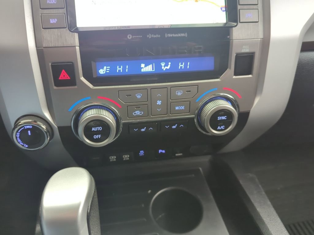 Used 2020 Toyota Tundra Limited w/ Limited Premium Package image 30