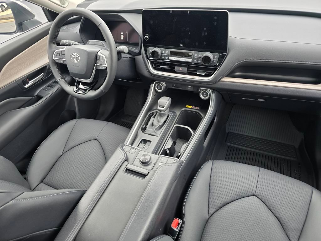 New 2026 Toyota Grand Highlander Platinum image 26