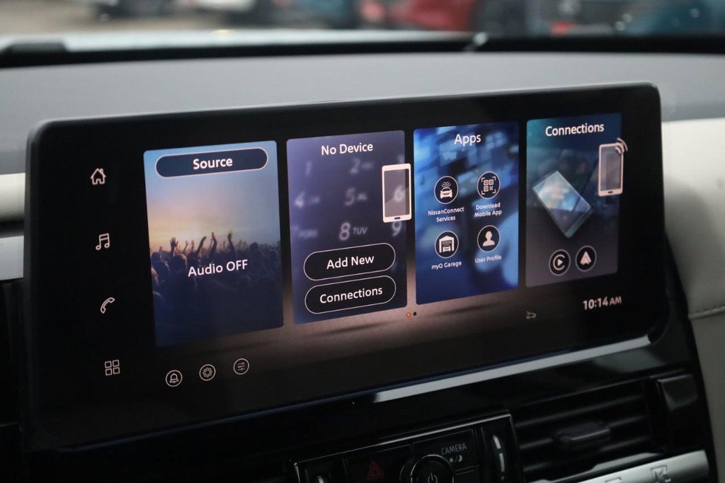 New 2026 Nissan Pathfinder SL image 14