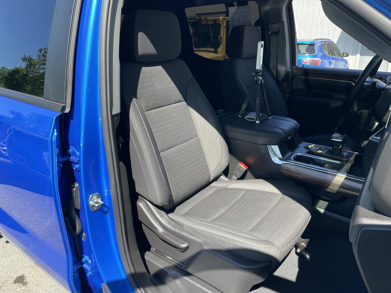 Used 2026 Chevrolet Silverado 1500 RST AWD/4WD image 24
