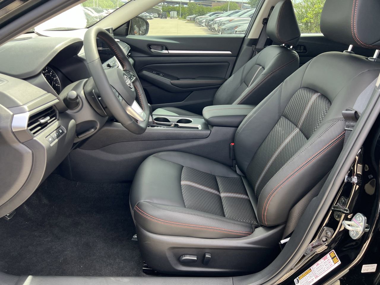 New 2026 Nissan Altima 2.5 SR FWD image 13