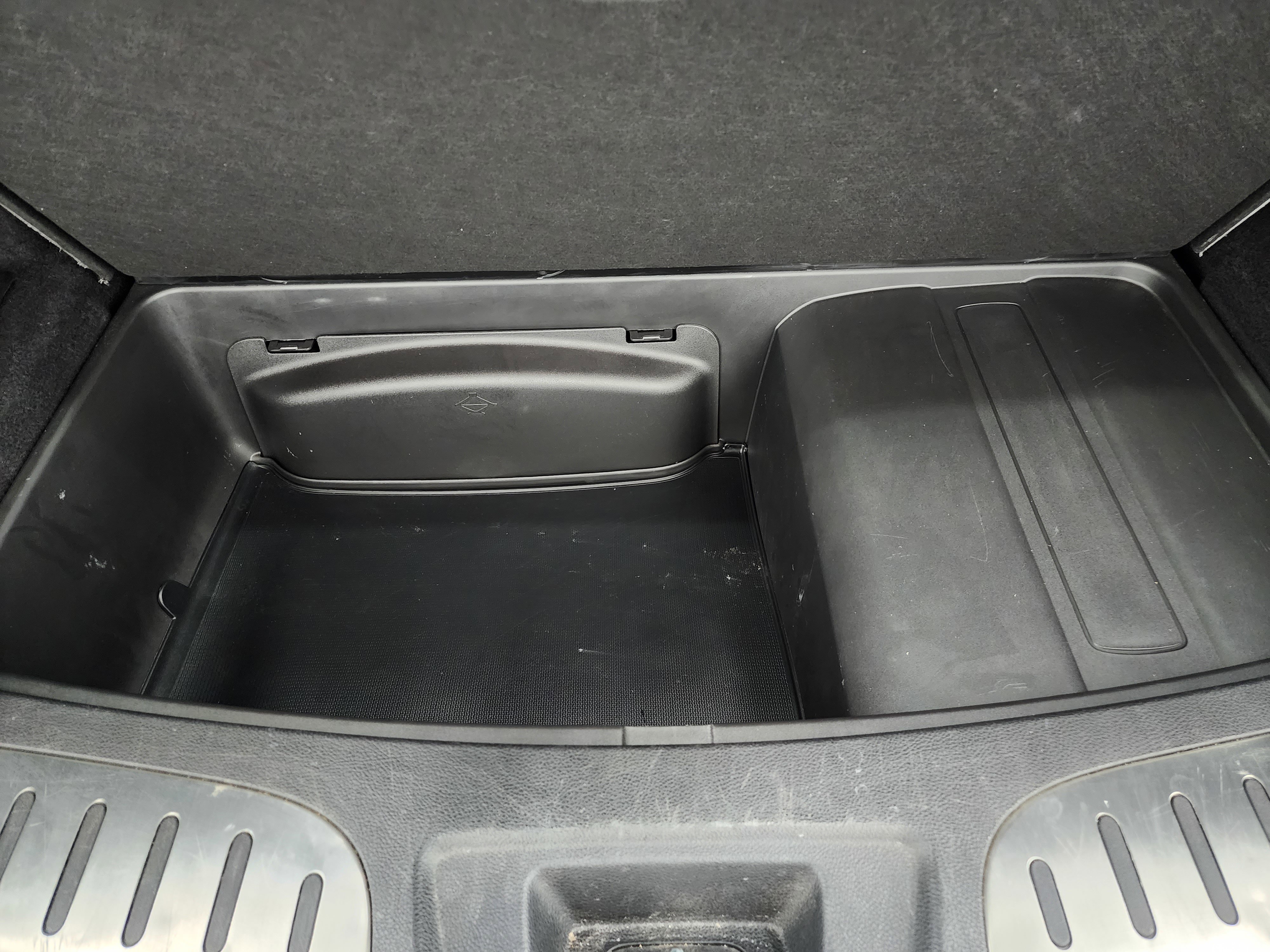 Used 2019 Dodge Durango Citadel w/ Technology Group image 29