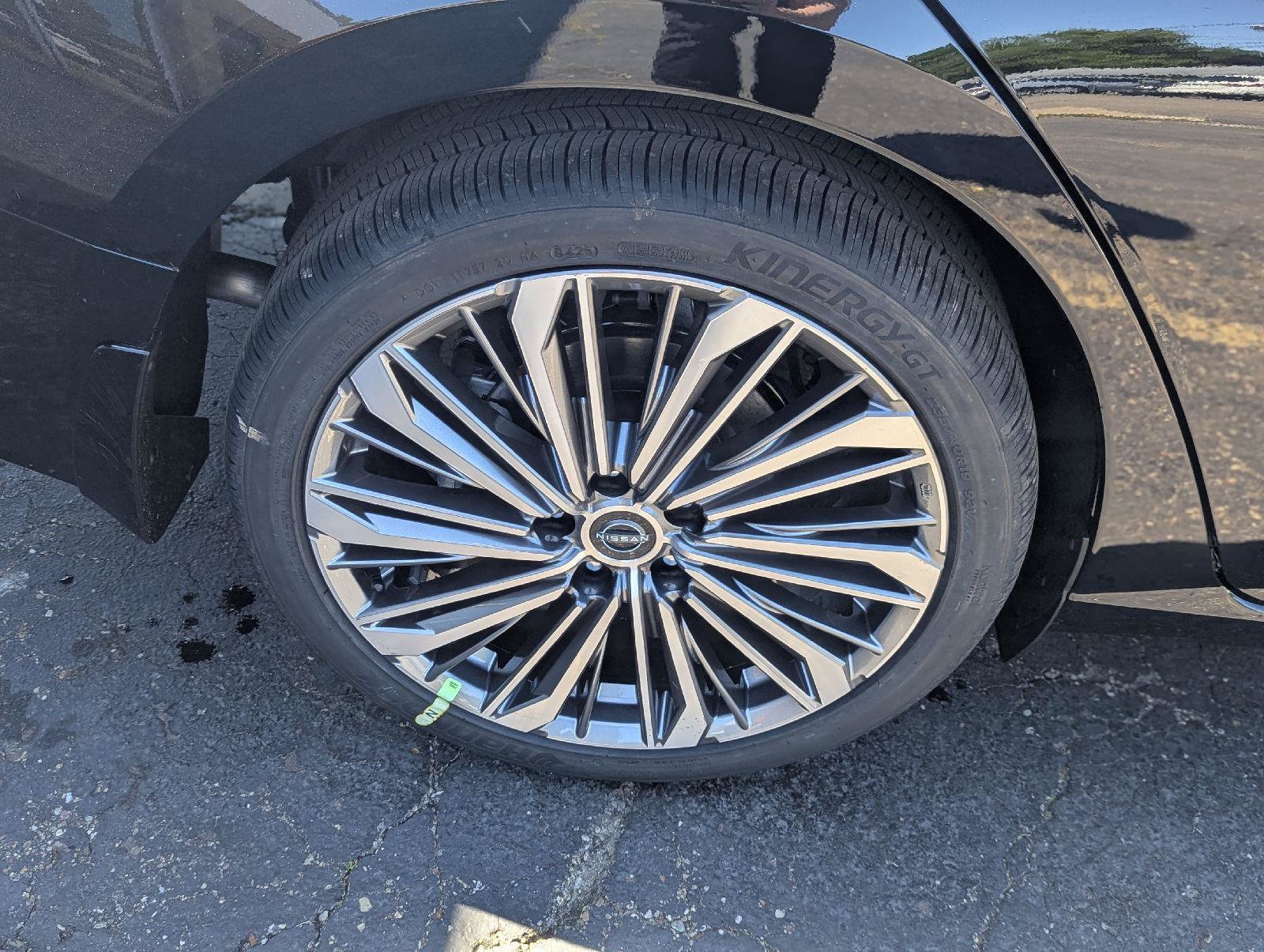 New 2026 Nissan Altima 2.5 SV FWD image 37
