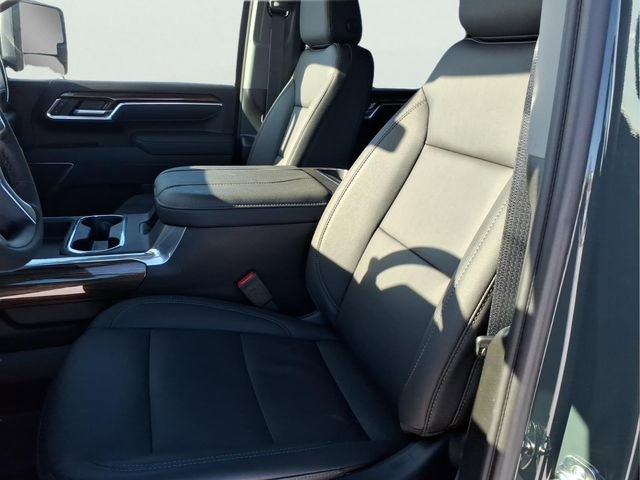 New 2026 Chevrolet Silverado 3500 LT w/ Trail Boss Package image 19