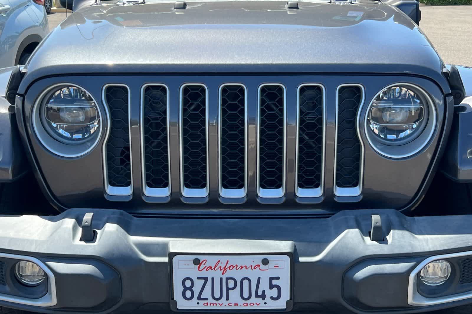 Used 2021 Jeep Wrangler Unlimited Sahara w/ Cold Weather Group AWD/4WD image 12