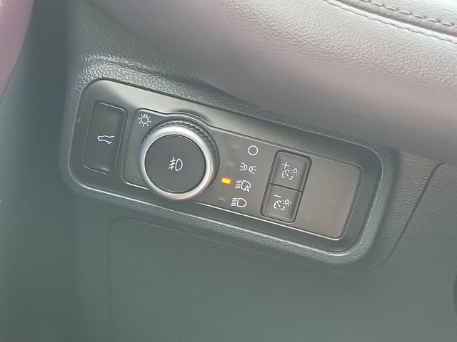 Used 2026 Ford Explorer Platinum AWD/4WD image 8