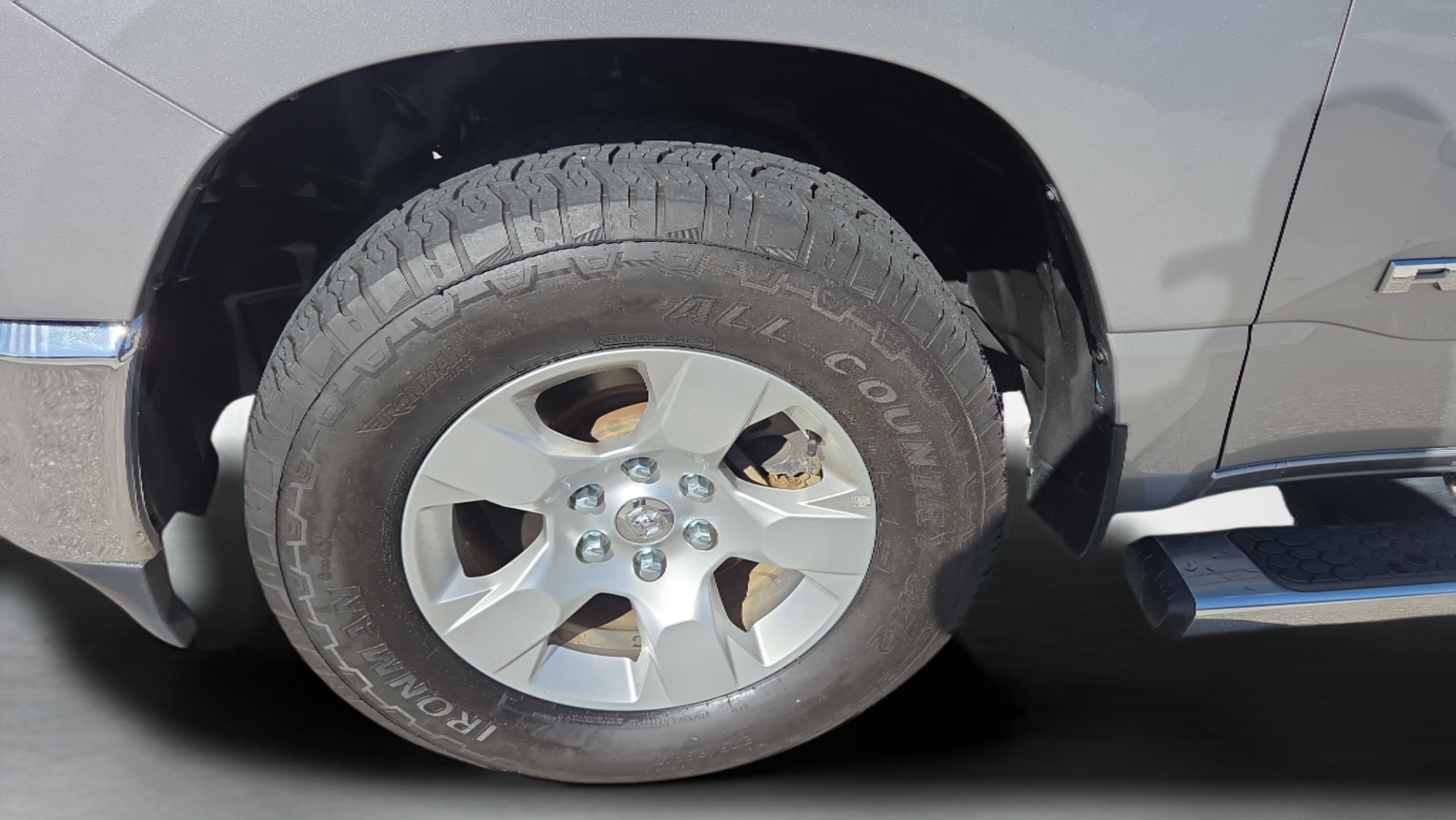 Used 2023 RAM 1500 Big Horn AWD/4WD image 25