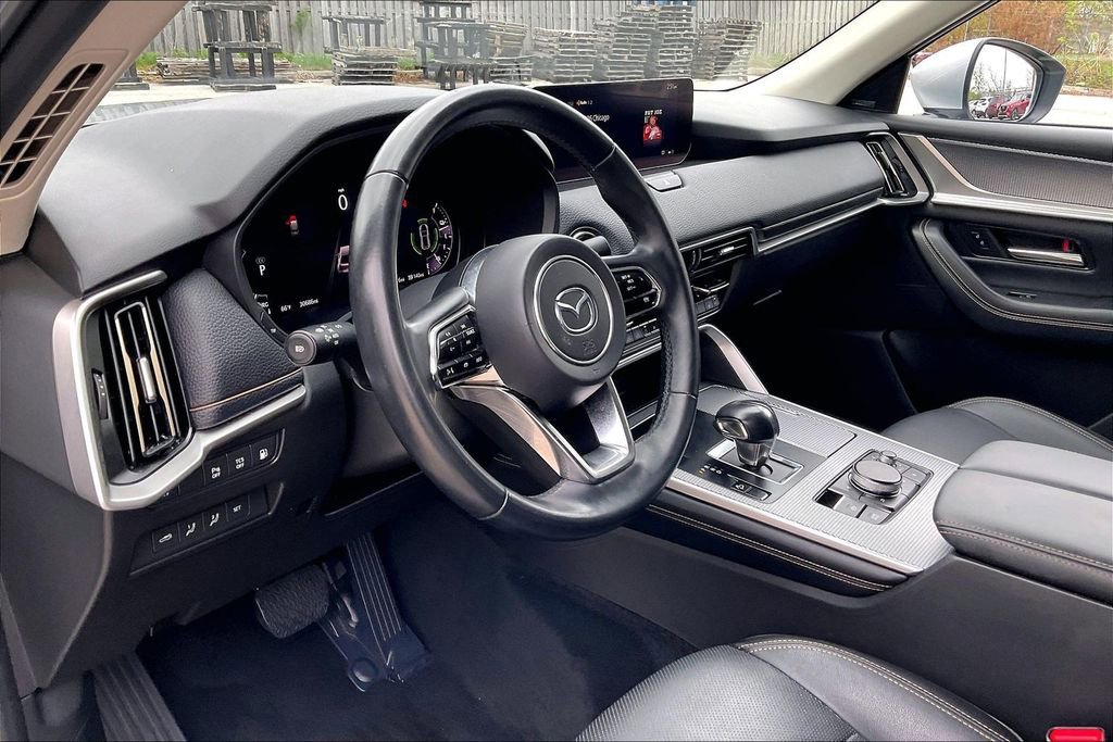 Certified 2024 MAZDA CX-90 Plug-In Hybrid w/ Premium Pkg AWD/4WD image 14