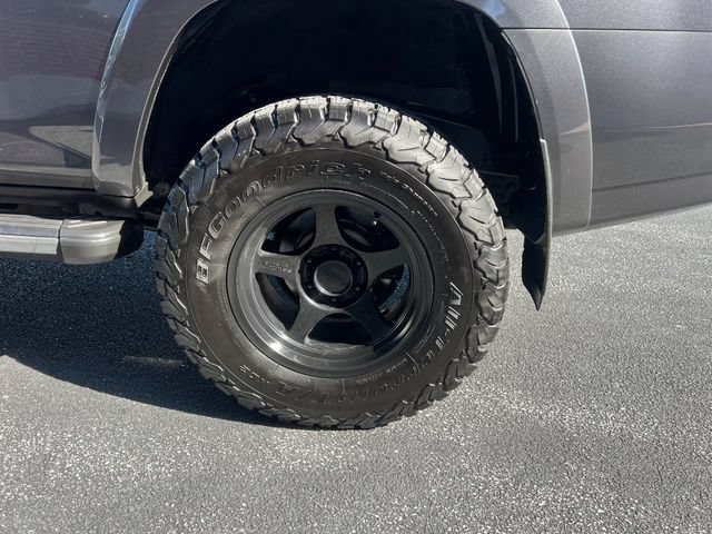 Used 2022 Toyota 4Runner SR5 Premium w/ Moonroof Package AWD/4WD image 29