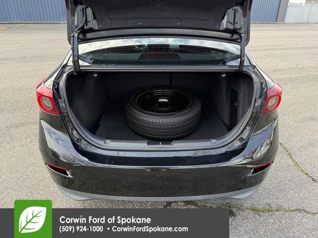 Used 2014 MAZDA MAZDA3 i Sport image 15