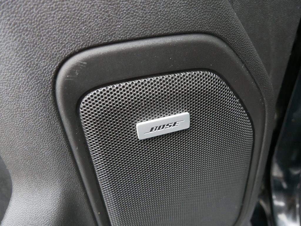 Used 2021 GMC Sierra 1500 AT4 w/ AT4 Premium Package image 17