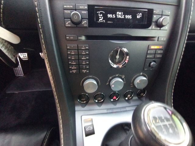 Used 2007 Aston Martin V8 Vantage Coupe image 45