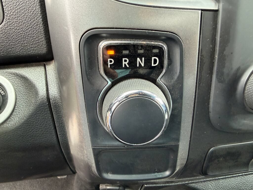 Used 2024 RAM 1500 Warlock RWD image 28