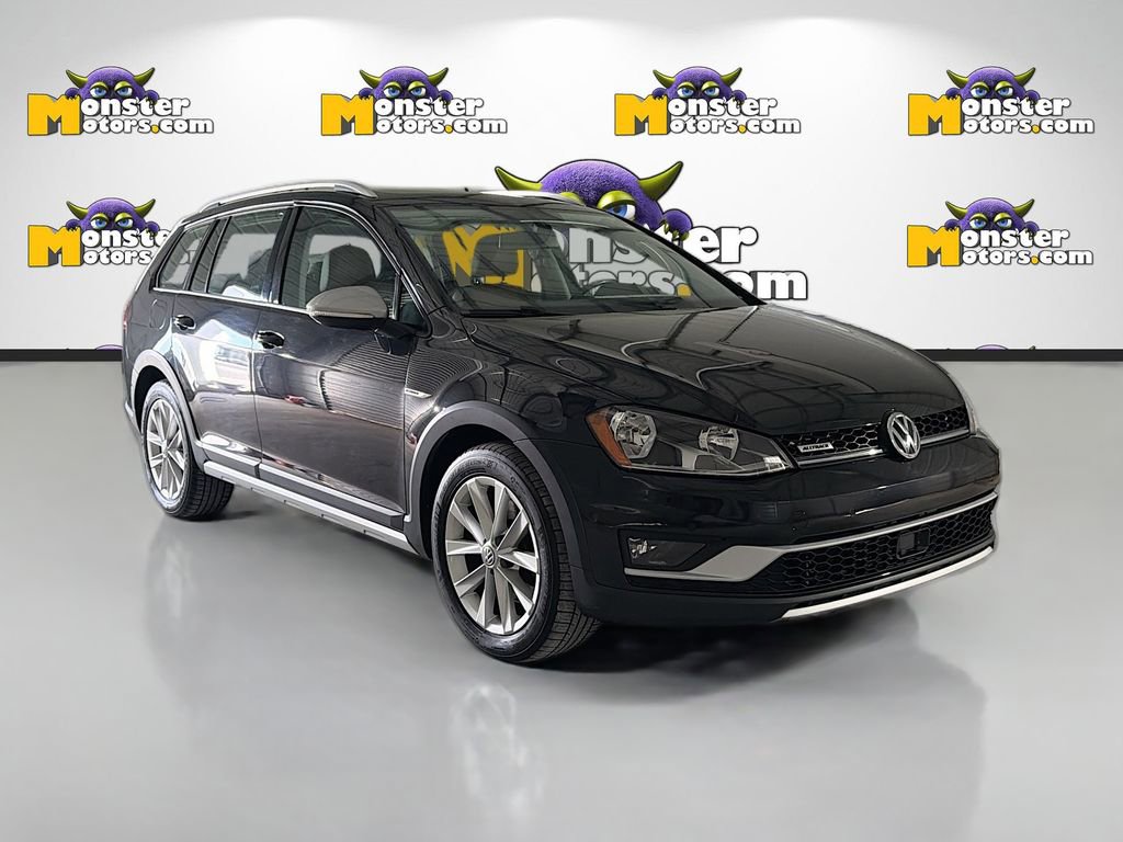 Used 2017 Volkswagen Golf Alltrack SE image 3