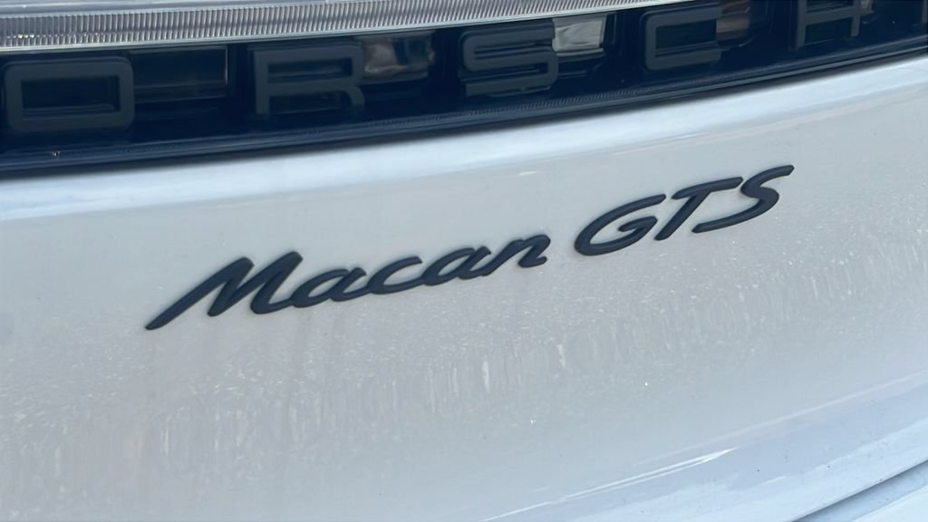 New 2026 Porsche Macan GTS AWD/4WD image 13