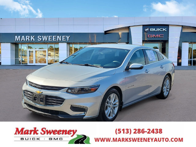 Used 2017 Chevrolet Malibu LT FWD image 1