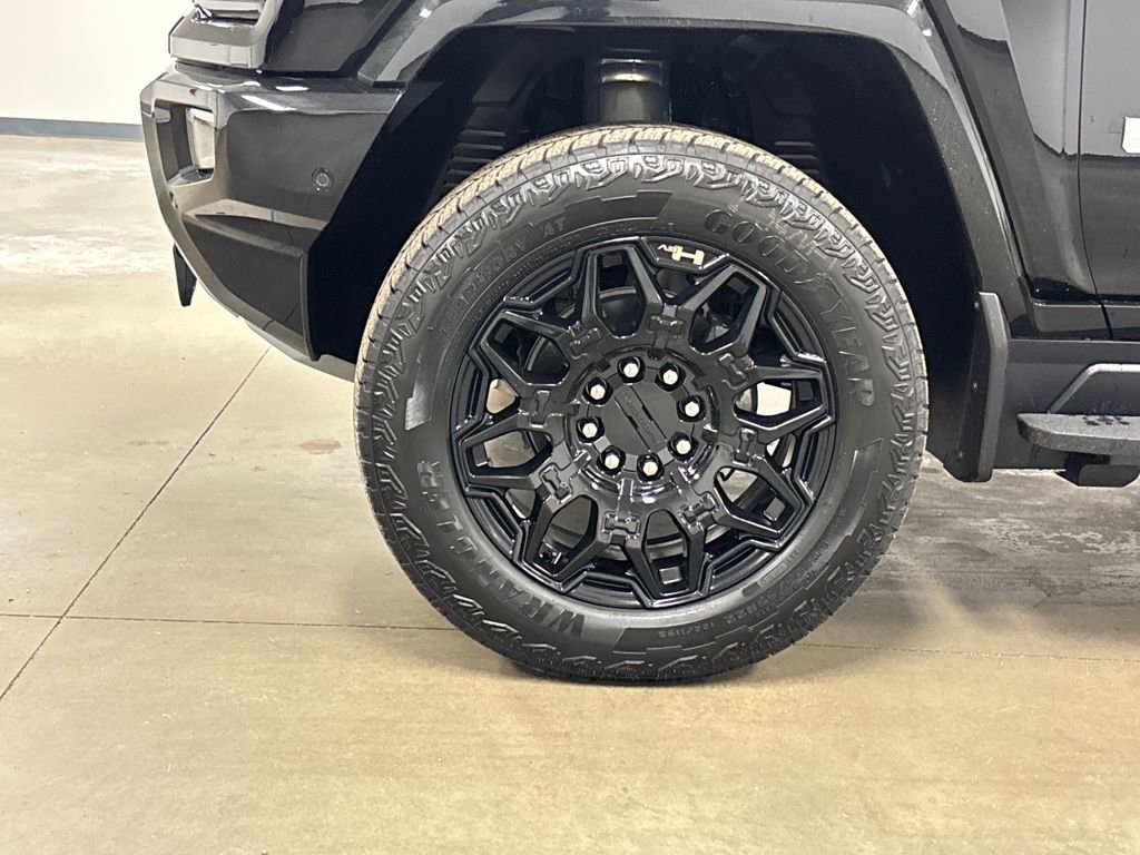 New 2026 GMC Hummer EV 4x4 Crew Cab image 8