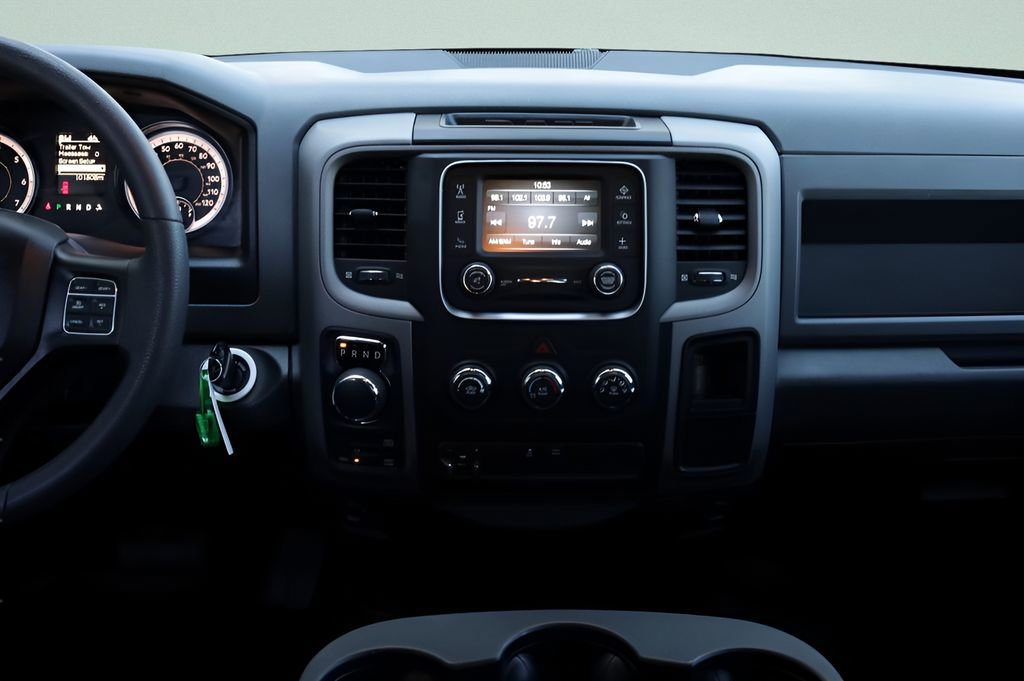 Used 2018 RAM 1500 Express w/ Express Value Package image 33