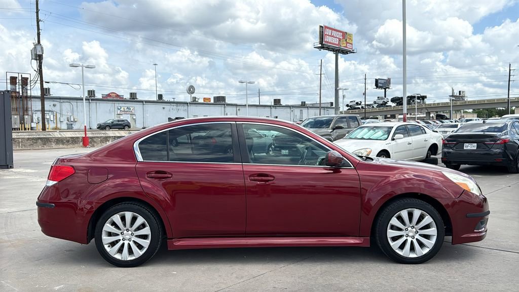 Used 2011 Subaru Legacy 2.5i Limited image 6