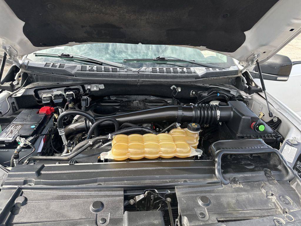 Used 2019 Ford F150 Lariat w/ FX4 Off-Road Package AWD/4WD image 15