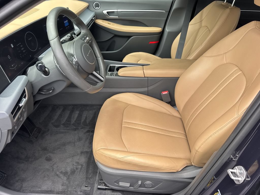 Used 2024 Hyundai Sonata Limited FWD image 9