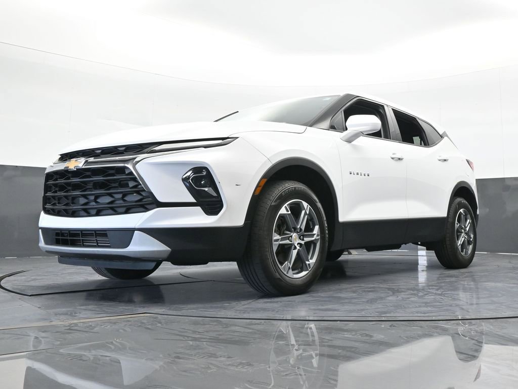 Used 2024 Chevrolet Blazer LT image 52
