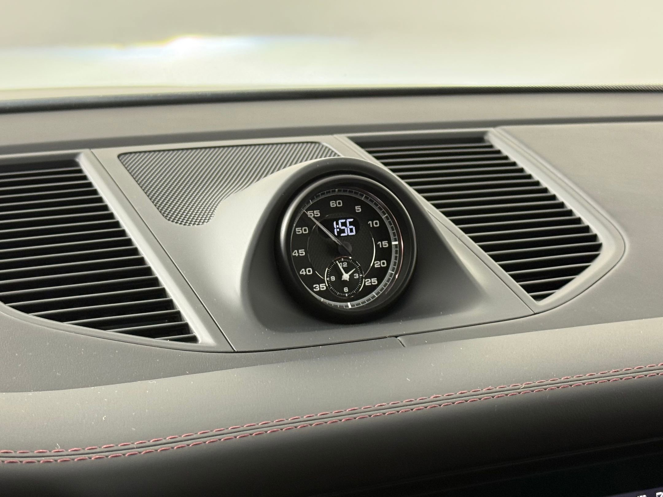 New 2026 Porsche Macan S image 21